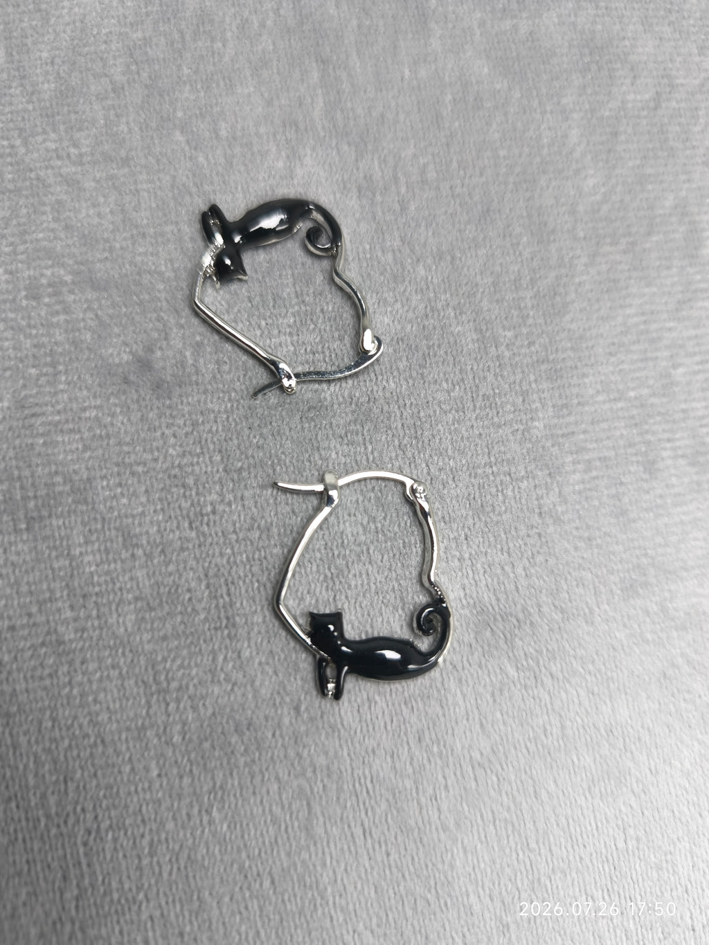 Cute Black Cat Hoop Earrings for Women | Kawaii Cat Shape Fashion Earrings | Animal Jewelry Gift