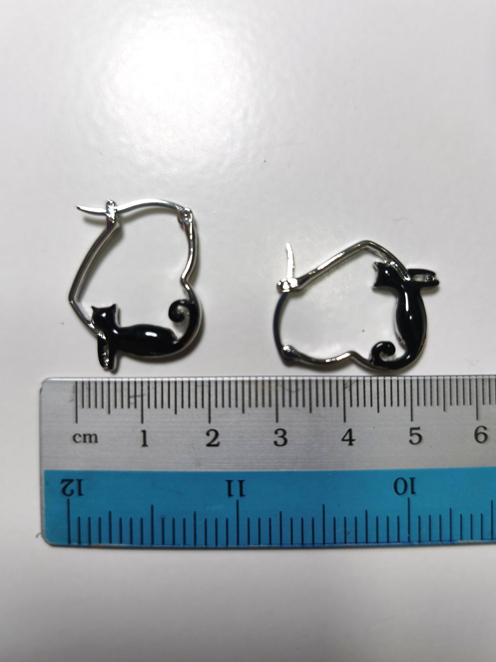 Cute Black Cat Hoop Earrings for Women | Kawaii Cat Shape Fashion Earrings | Animal Jewelry Gift